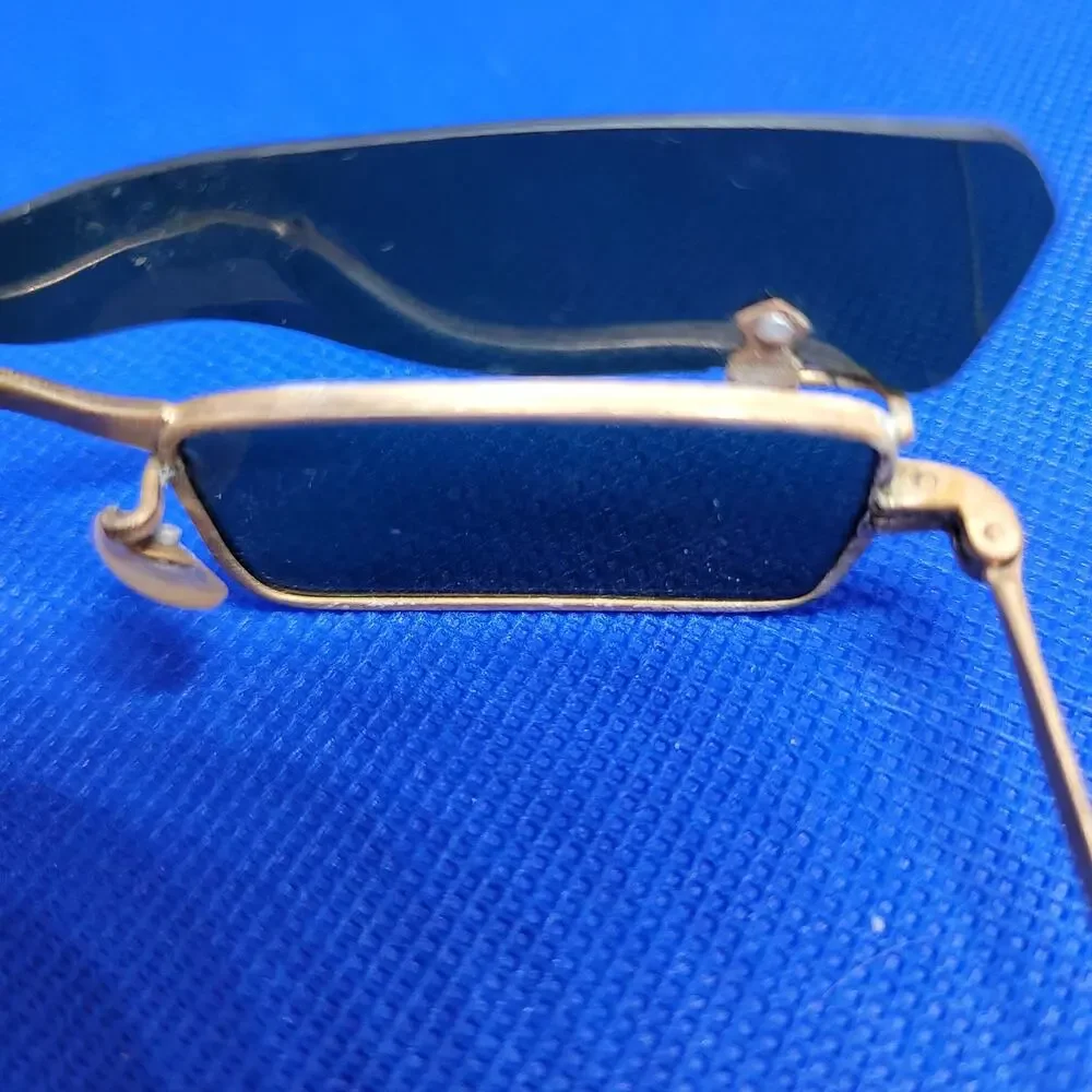 1960's KK Spectacle Co. Glasses Flip Top Sunglasses With Case Green Lenses Japan